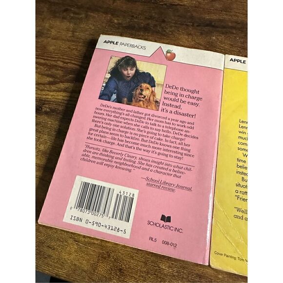 Vintage APPLE PAPERBACK 3 Book Lot DeDe Takes Charge, The TV Kids and Mysteries - Picture 5 of 11